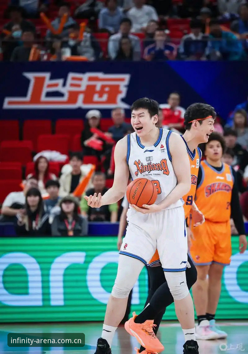 上海男篮的晋级悬念与替补深度：一场2-1领先下的攻防博弈